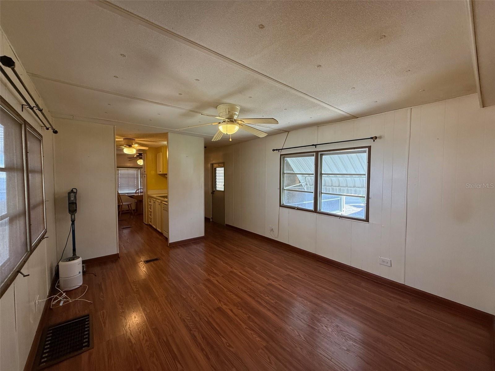 10100 BURNT STORE RD #124