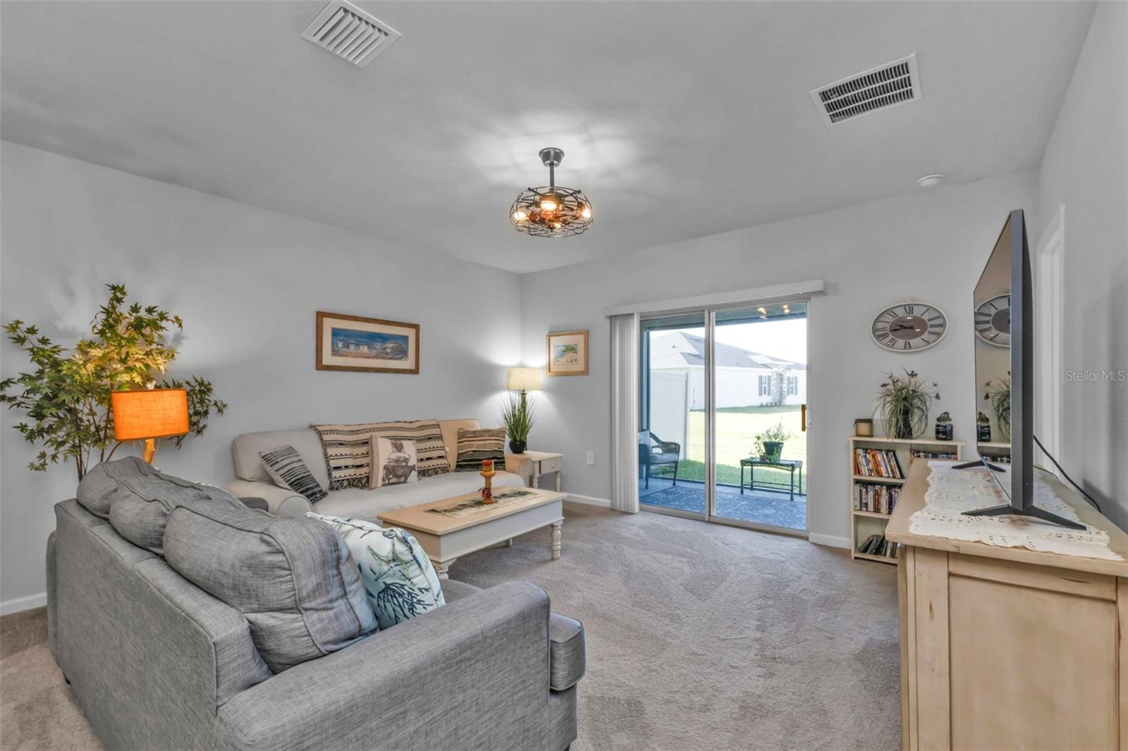 16300 COCONUT PALM DR