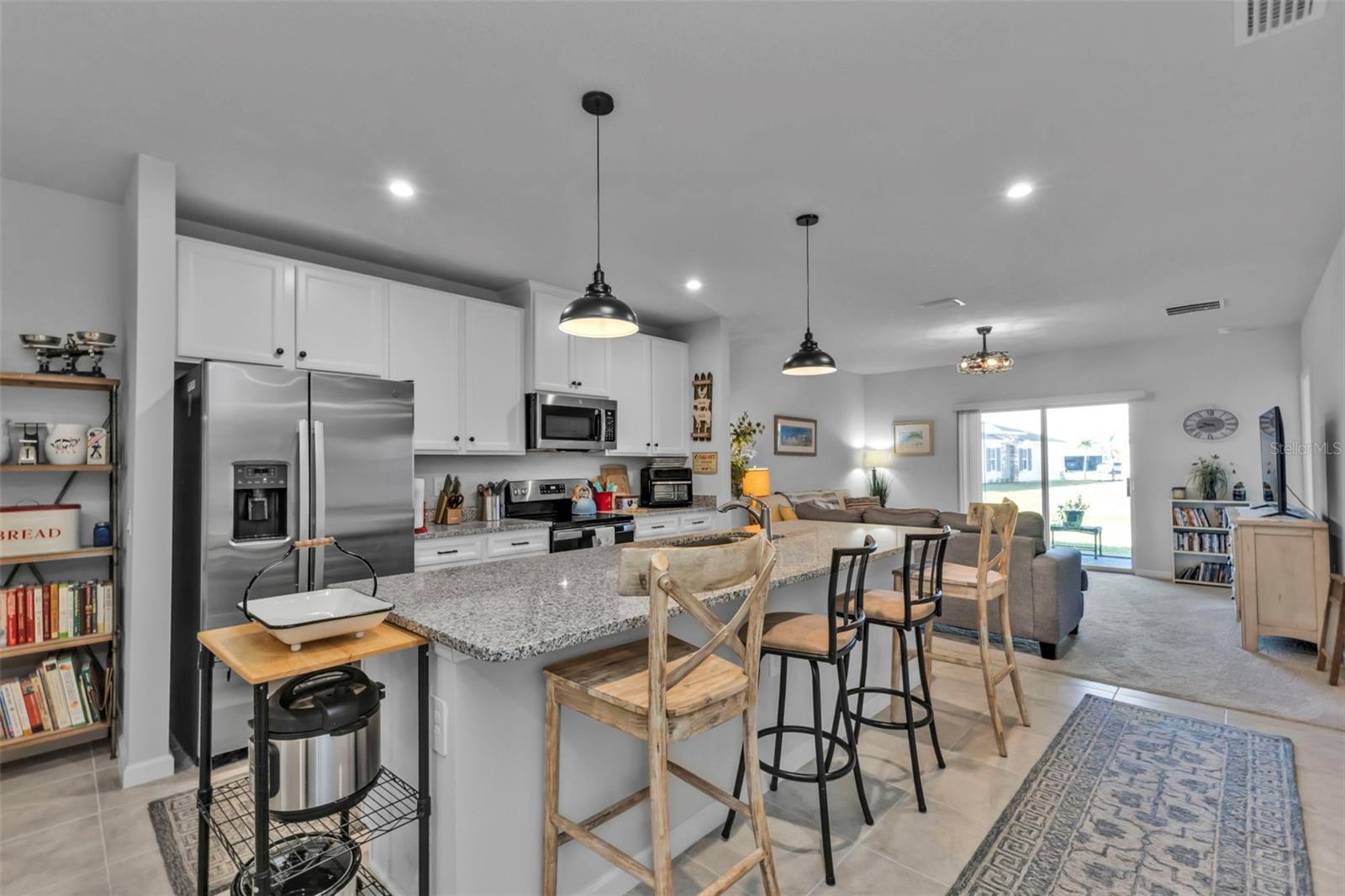 16300 COCONUT PALM DR