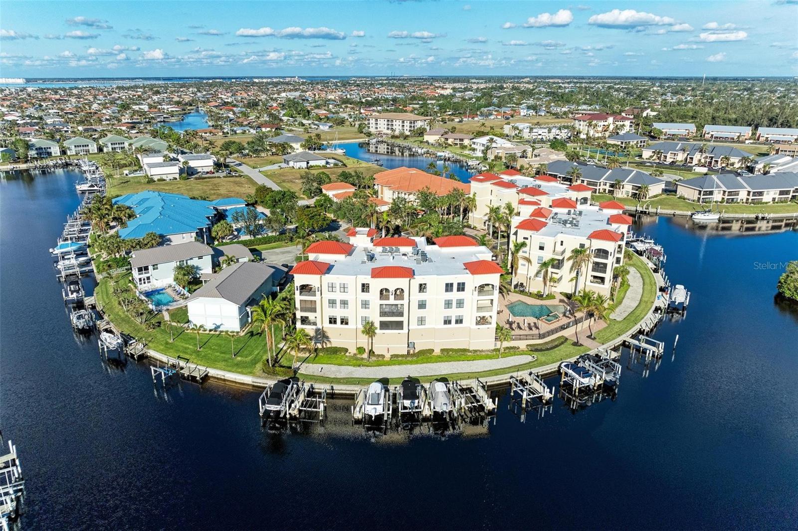 3340 WOOD THRUSH DR #323