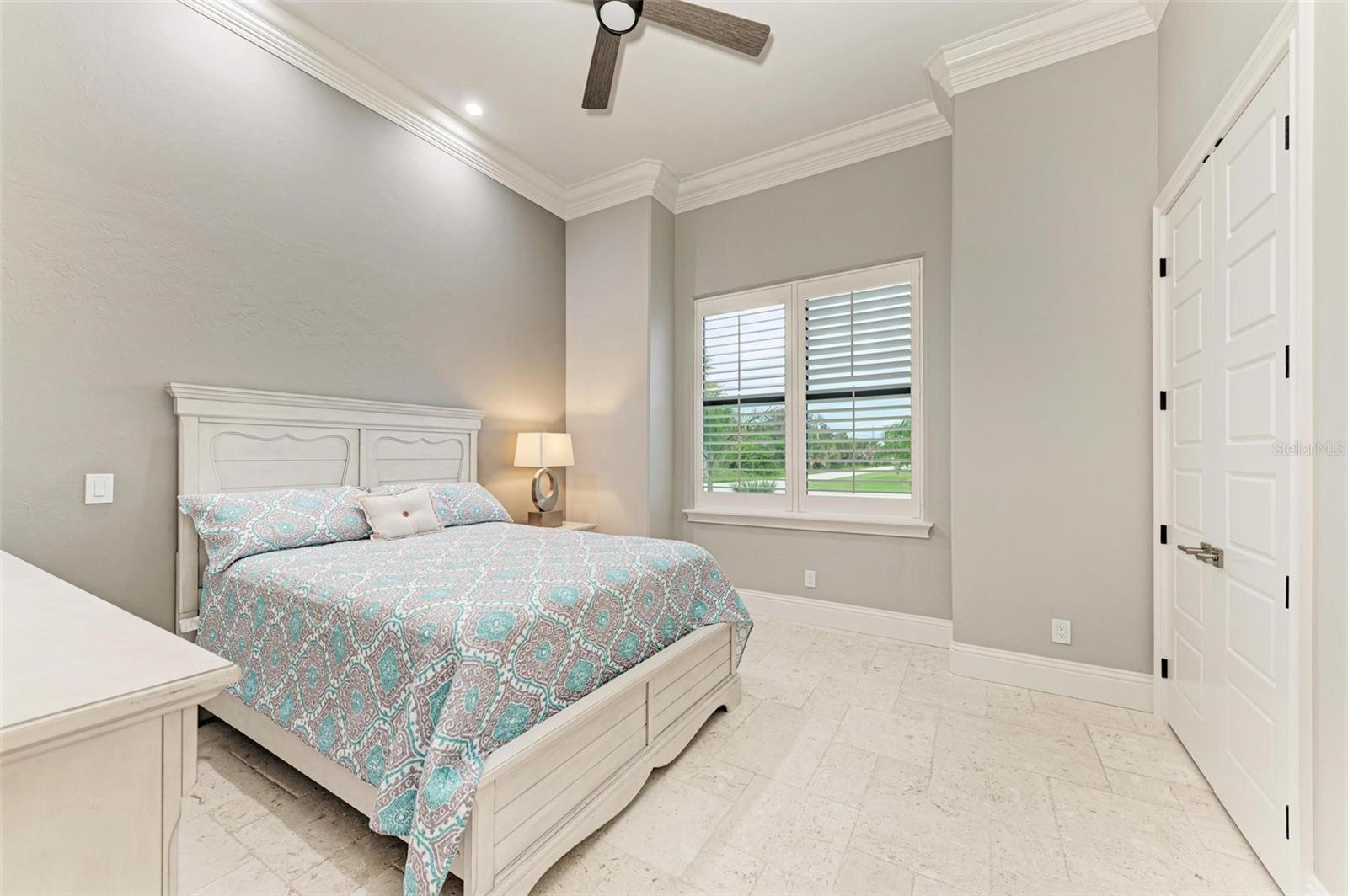 5179 COLLINGSWOOD BLVD