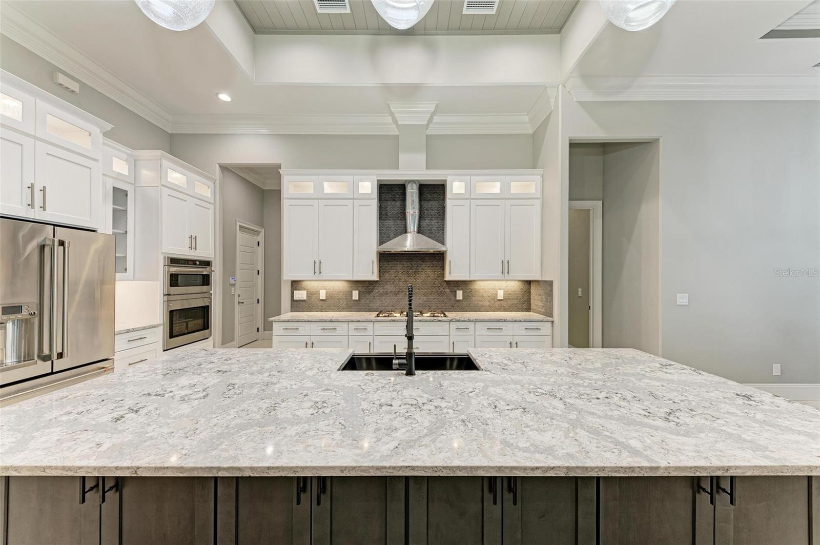 5179 COLLINGSWOOD BLVD