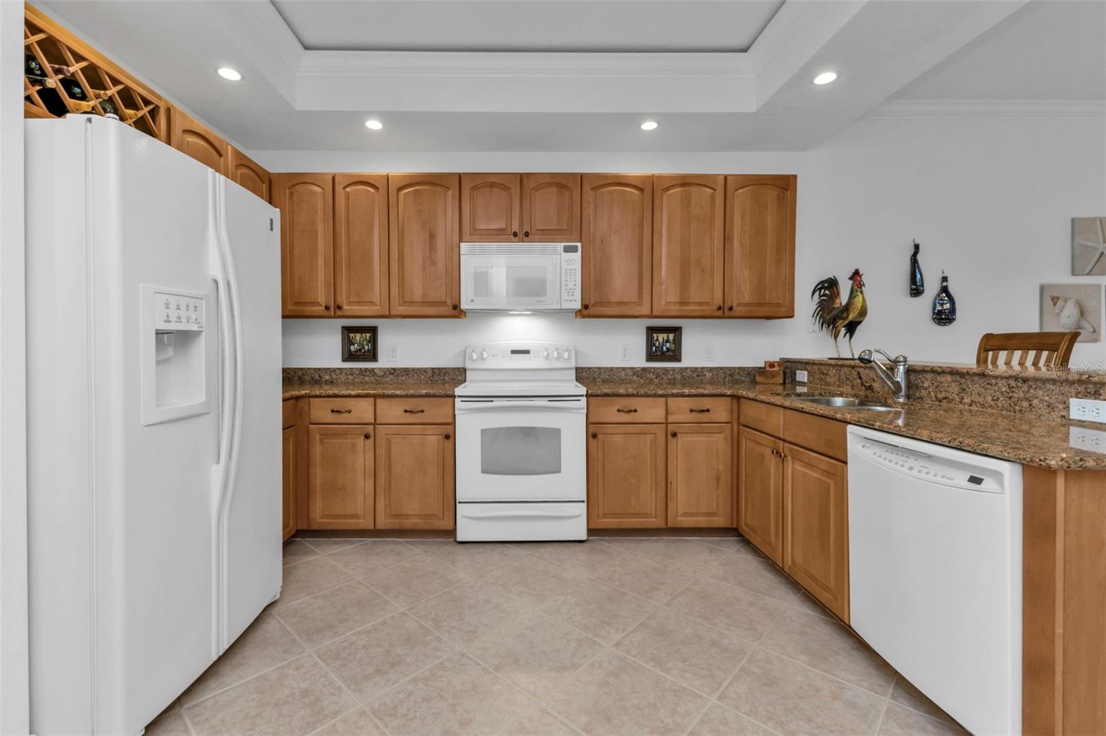 3216 PURPLE MARTIN DR #122