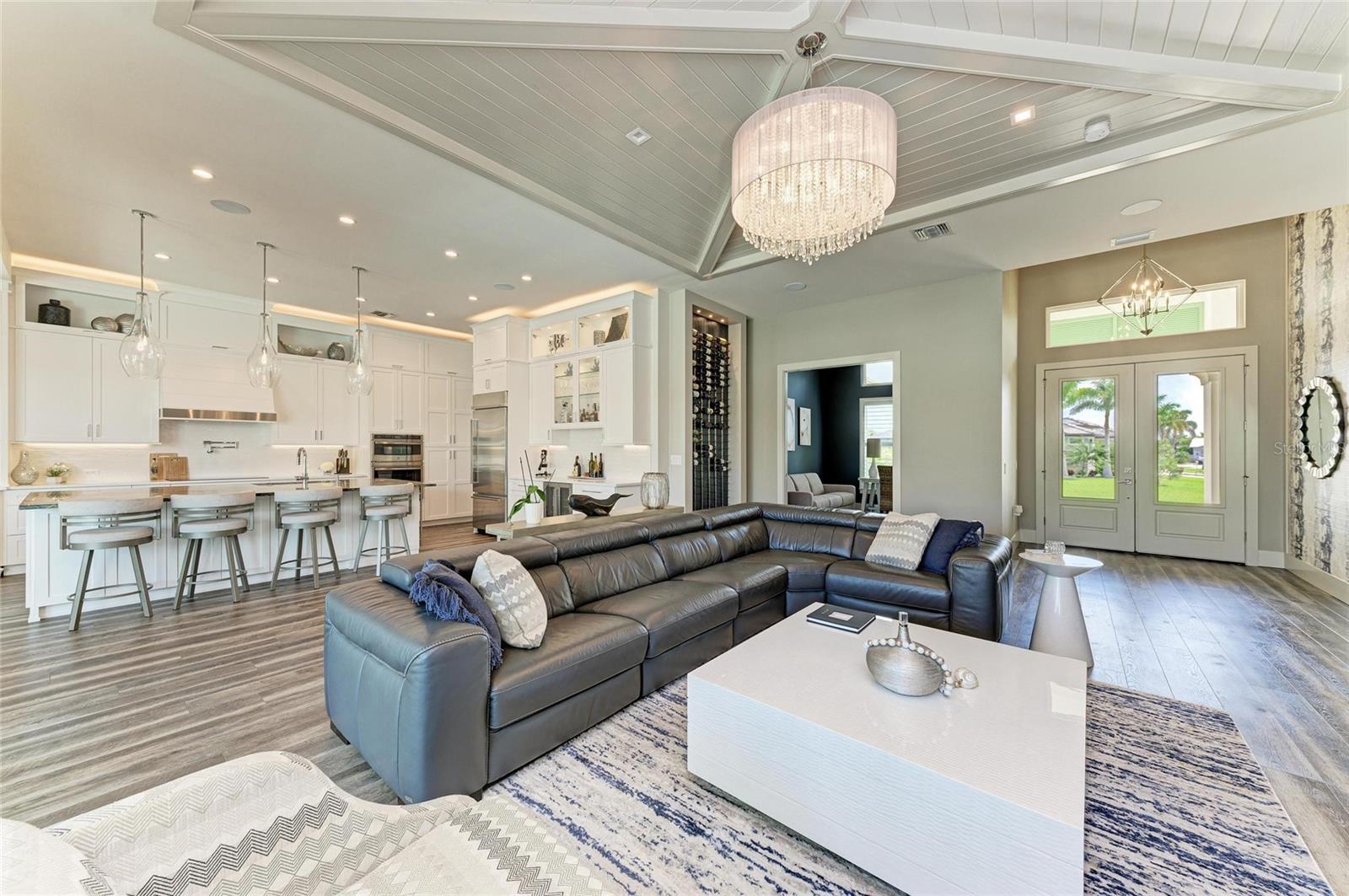 5043 BAL HARBOR BLVD