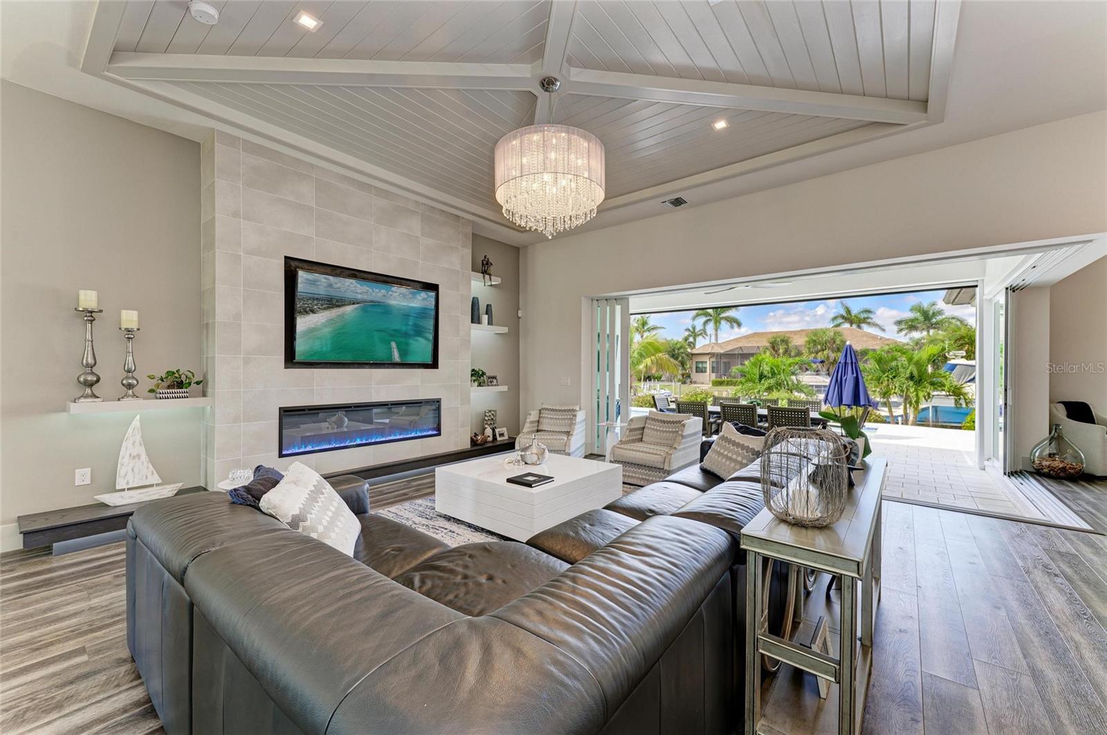 5043 BAL HARBOR BLVD