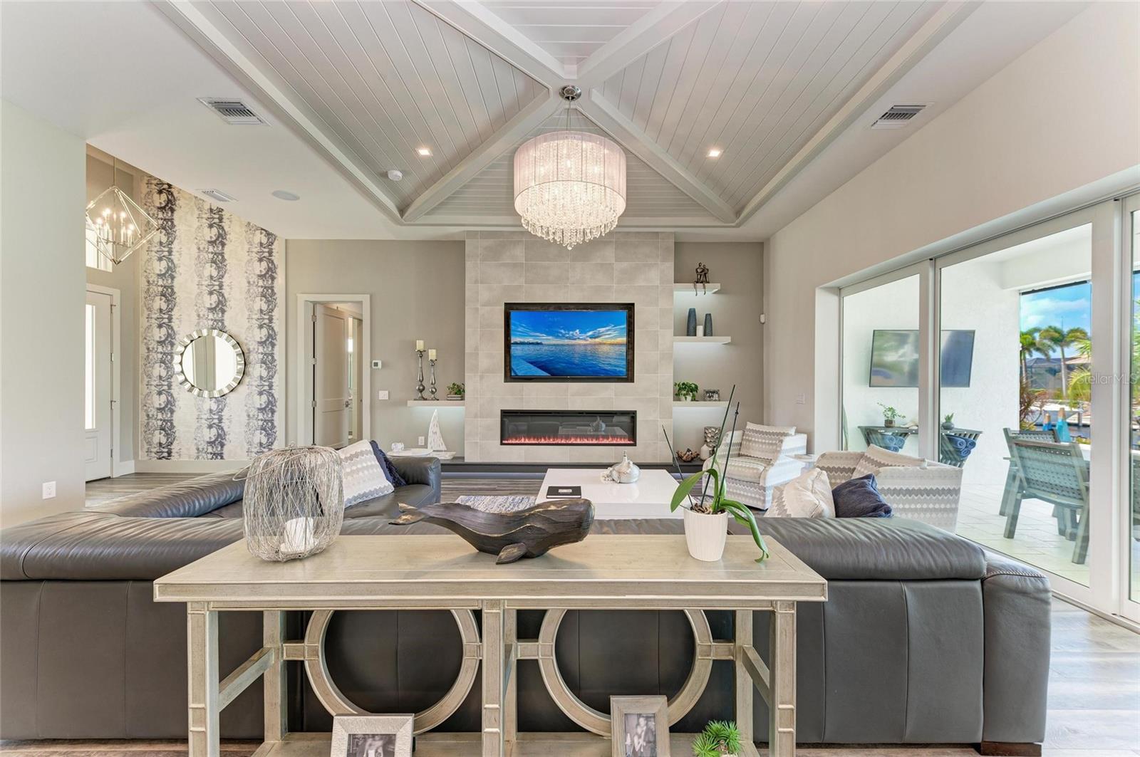 5043 BAL HARBOR BLVD