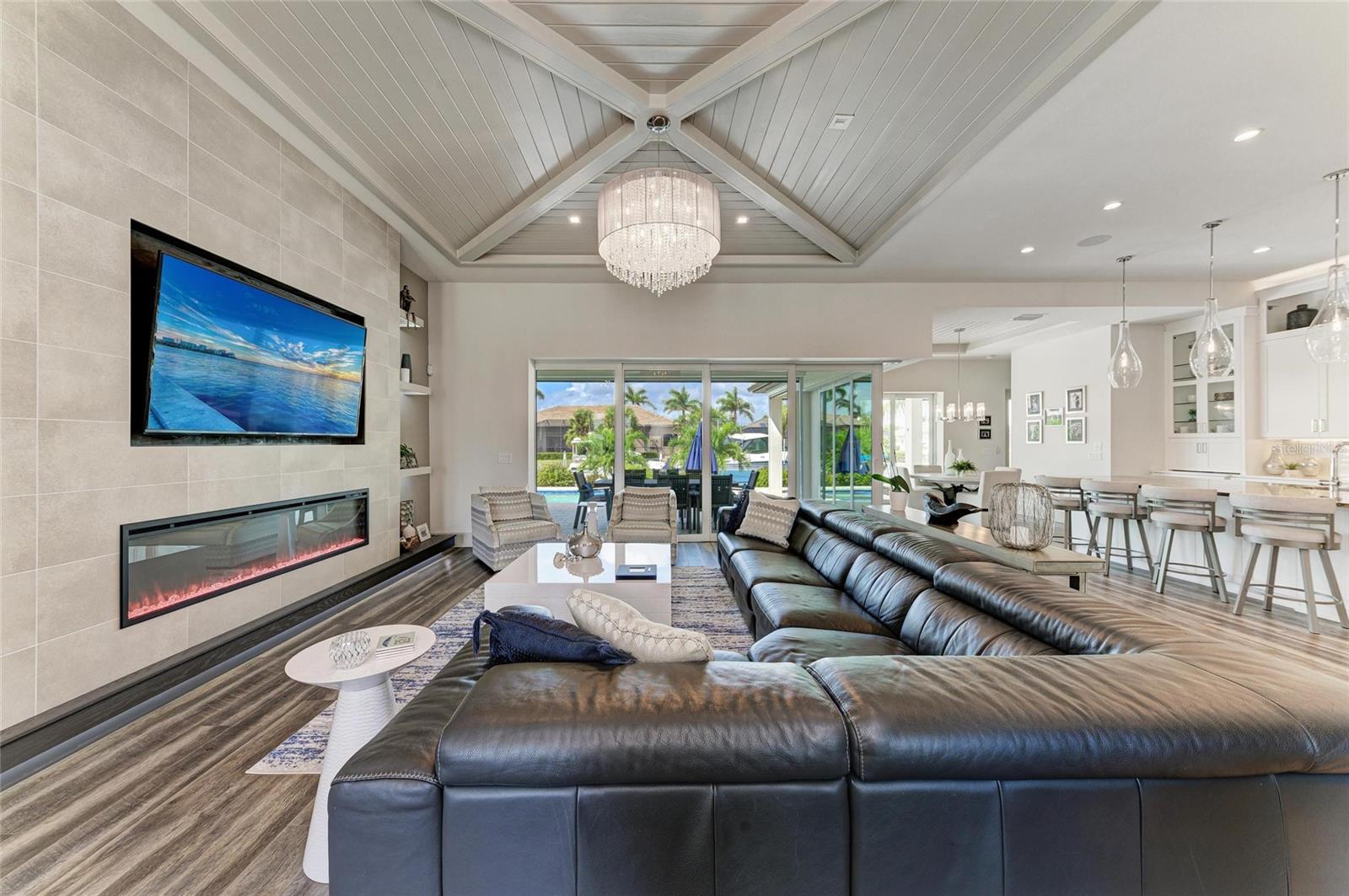 5043 BAL HARBOR BLVD