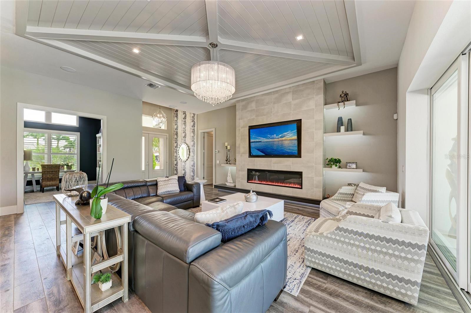 5043 BAL HARBOR BLVD