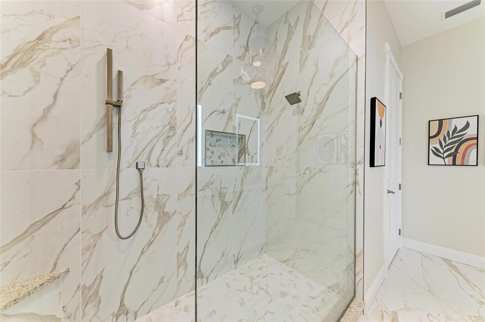 197 TROPICANA DR #1522