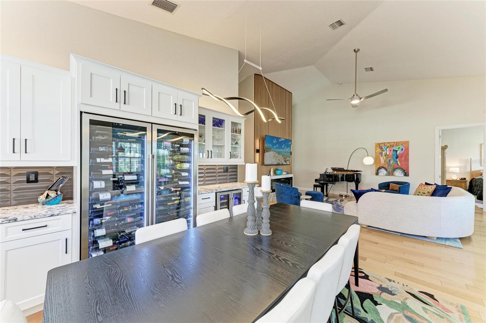 197 TROPICANA DR #1522