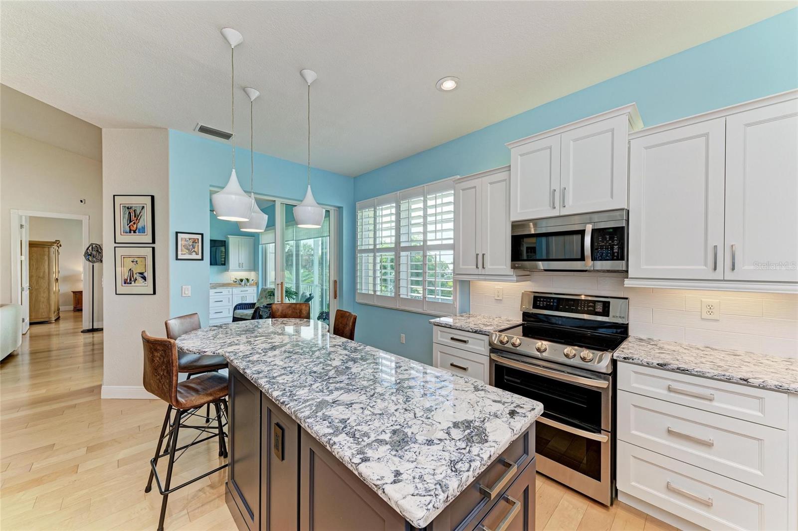 197 TROPICANA DR #1522