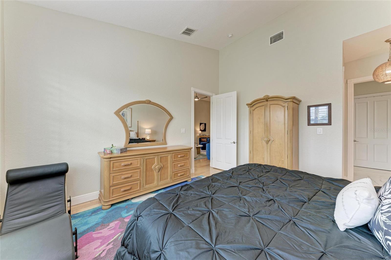 197 TROPICANA DR #1522