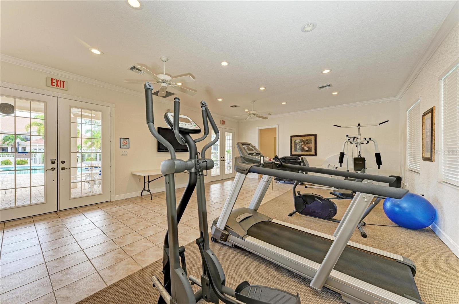 197 TROPICANA DR #1522