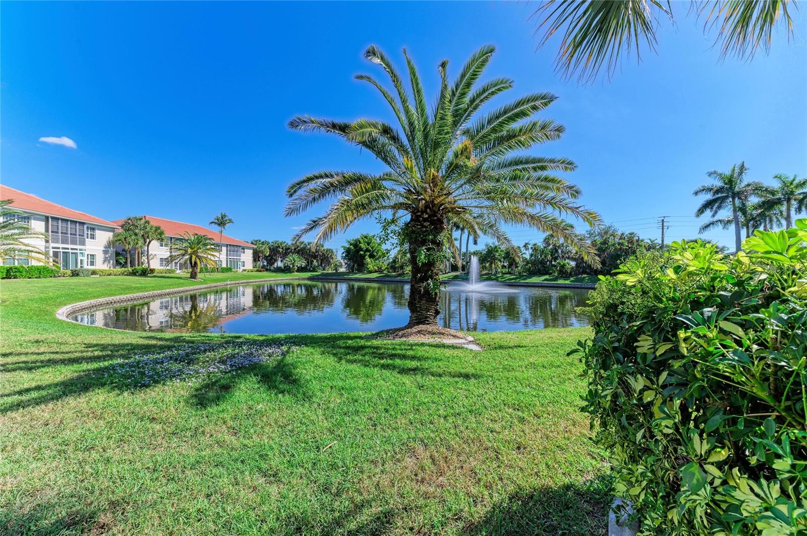 2585 TARPON COVE DR #1322