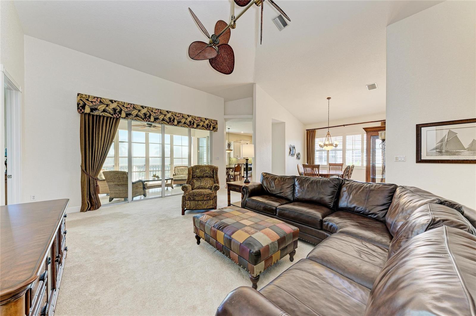 2585 TARPON COVE DR #1322