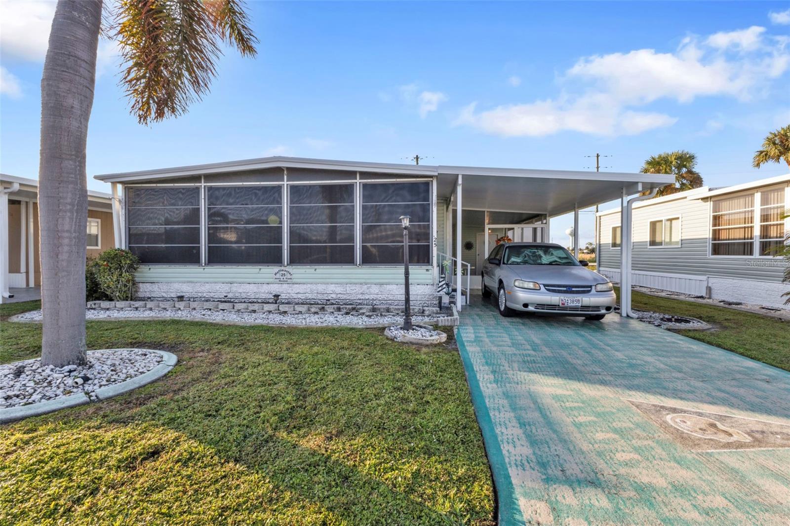 10100 BURNT STORE RD #25