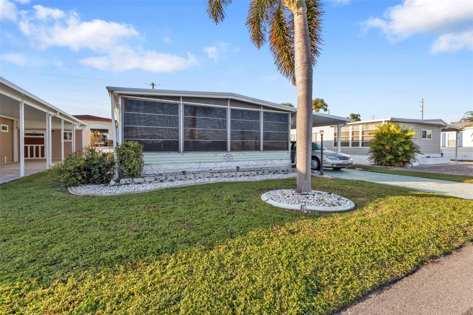 10100 BURNT STORE RD #25