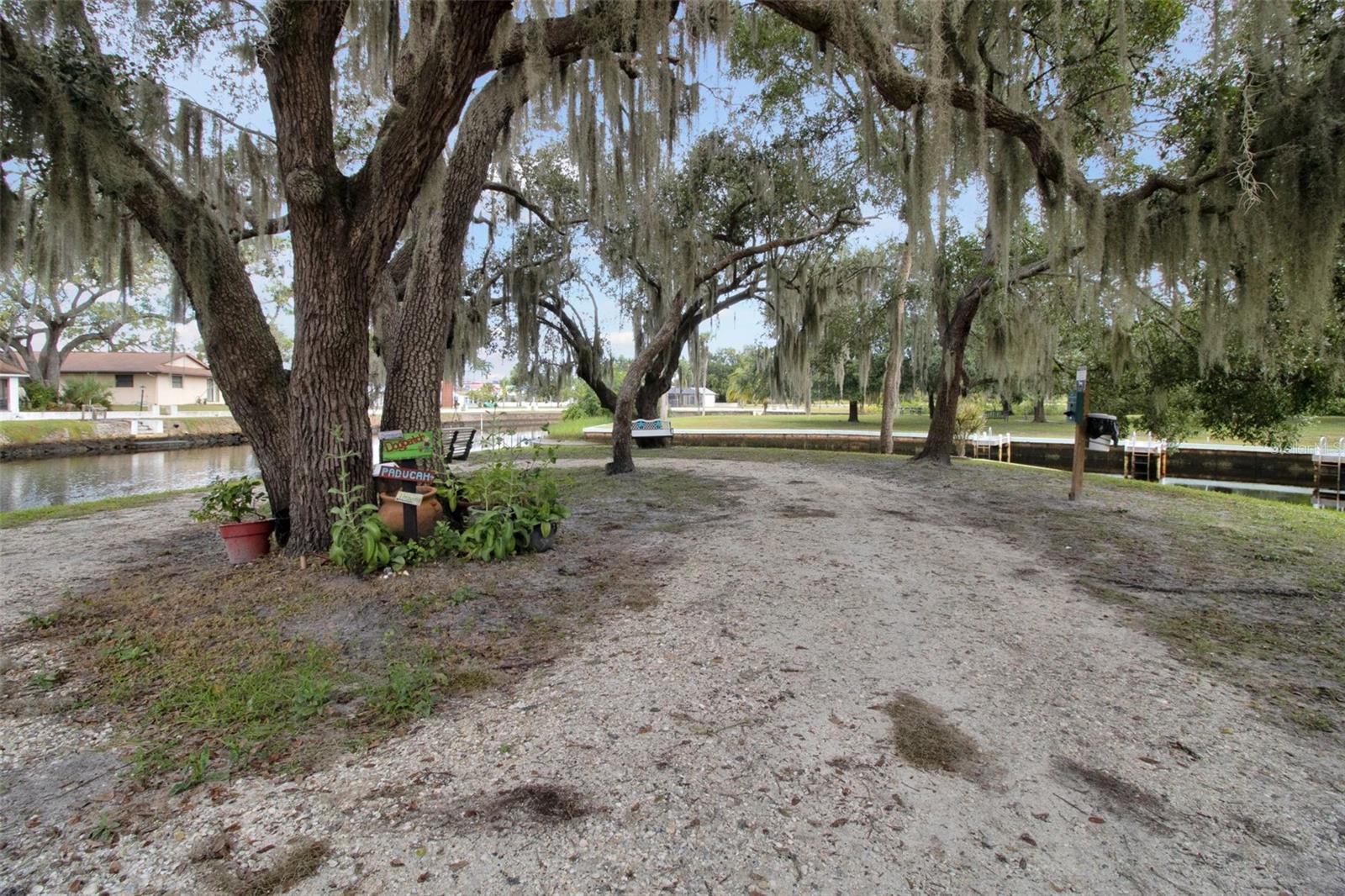 10100 BURNT STORE RD #25