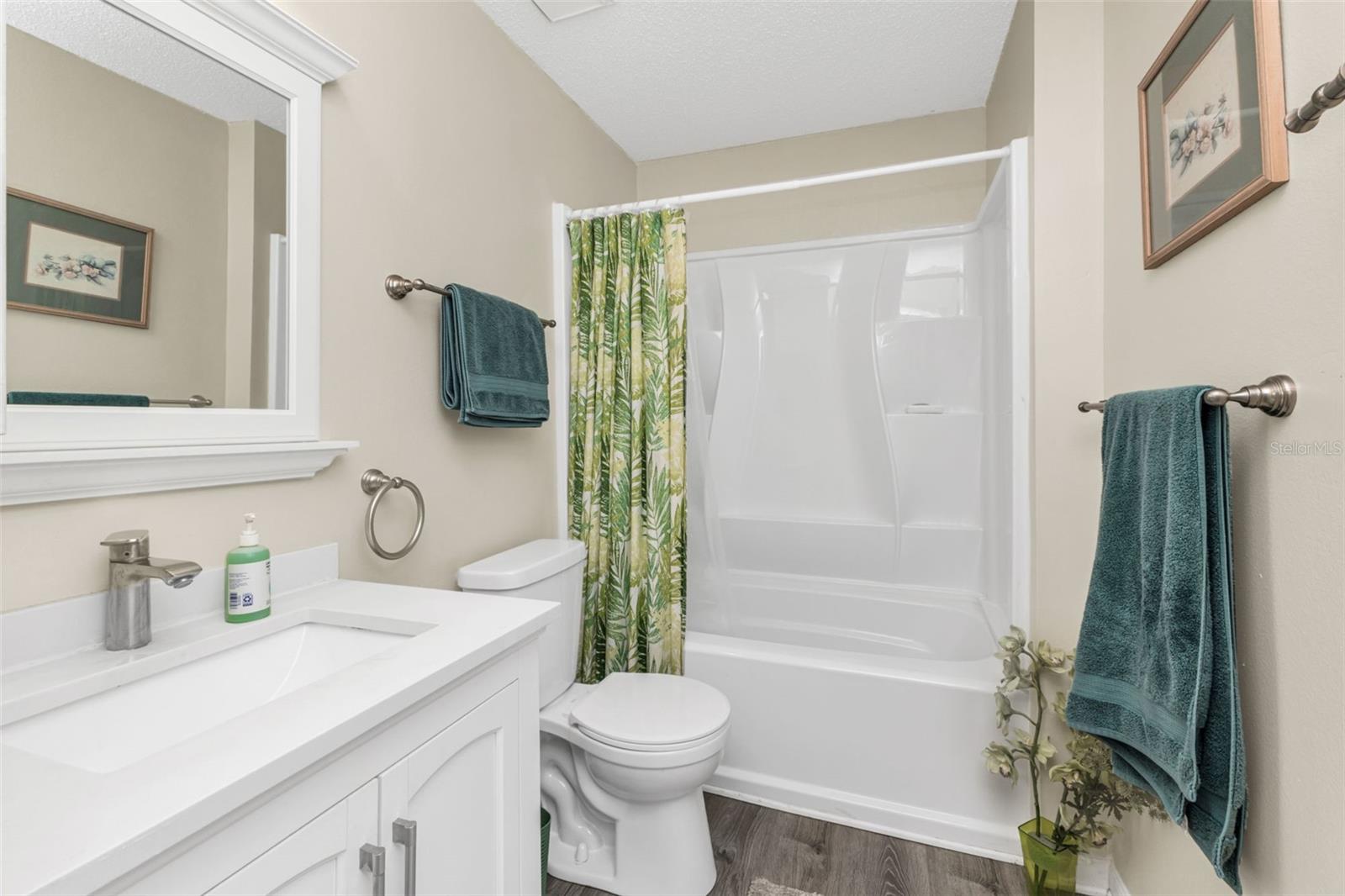 14462 WORTHWHILE #37