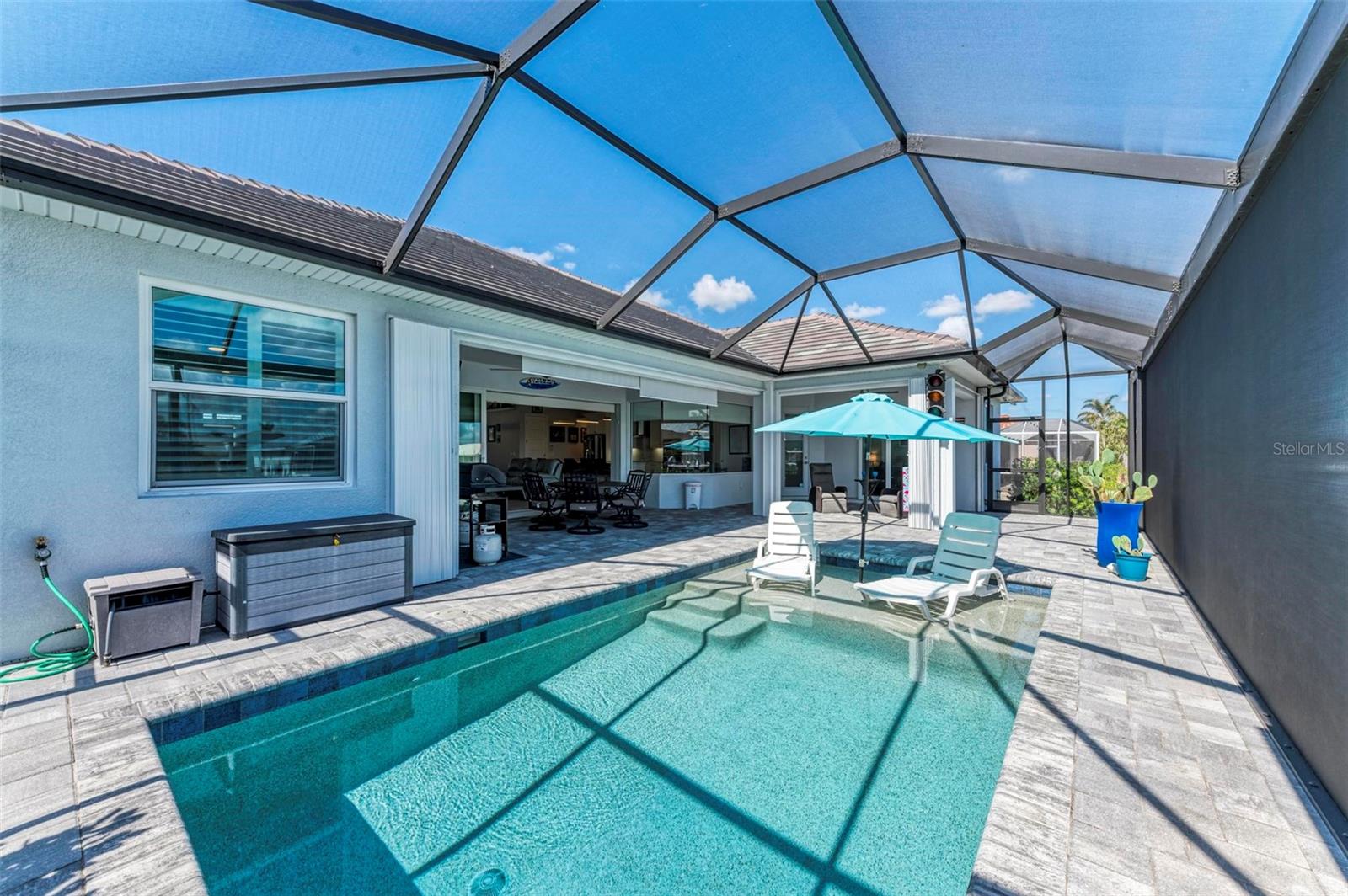 630 CORONADO DR