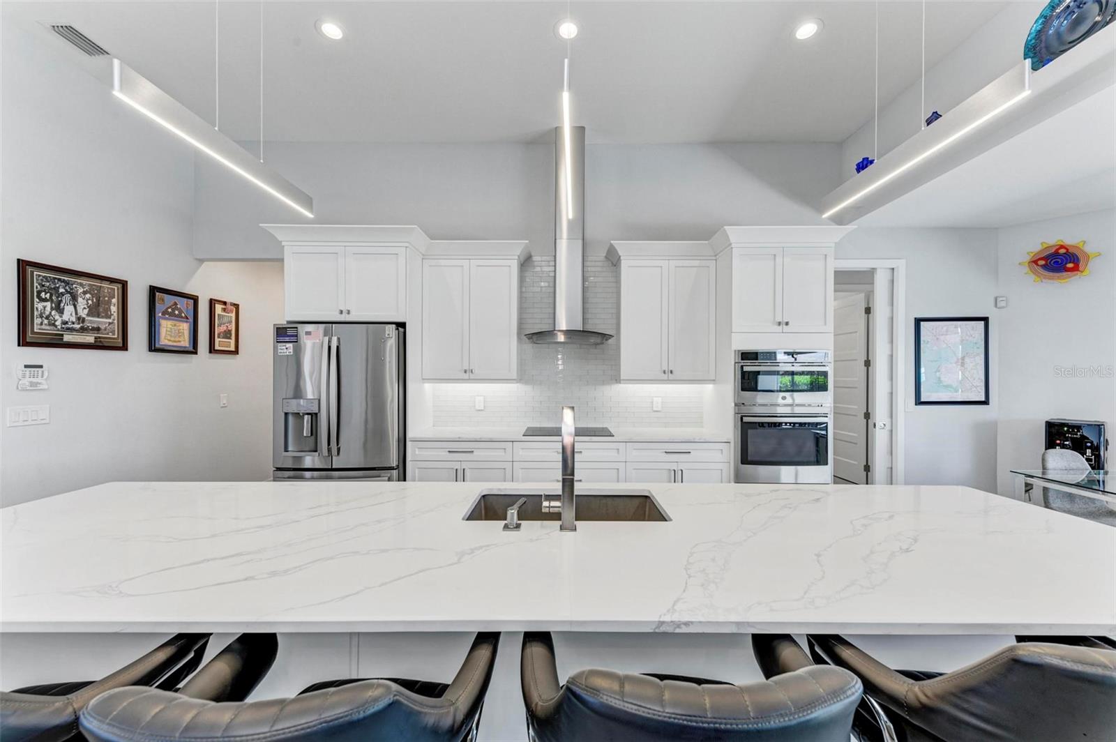 630 CORONADO DR