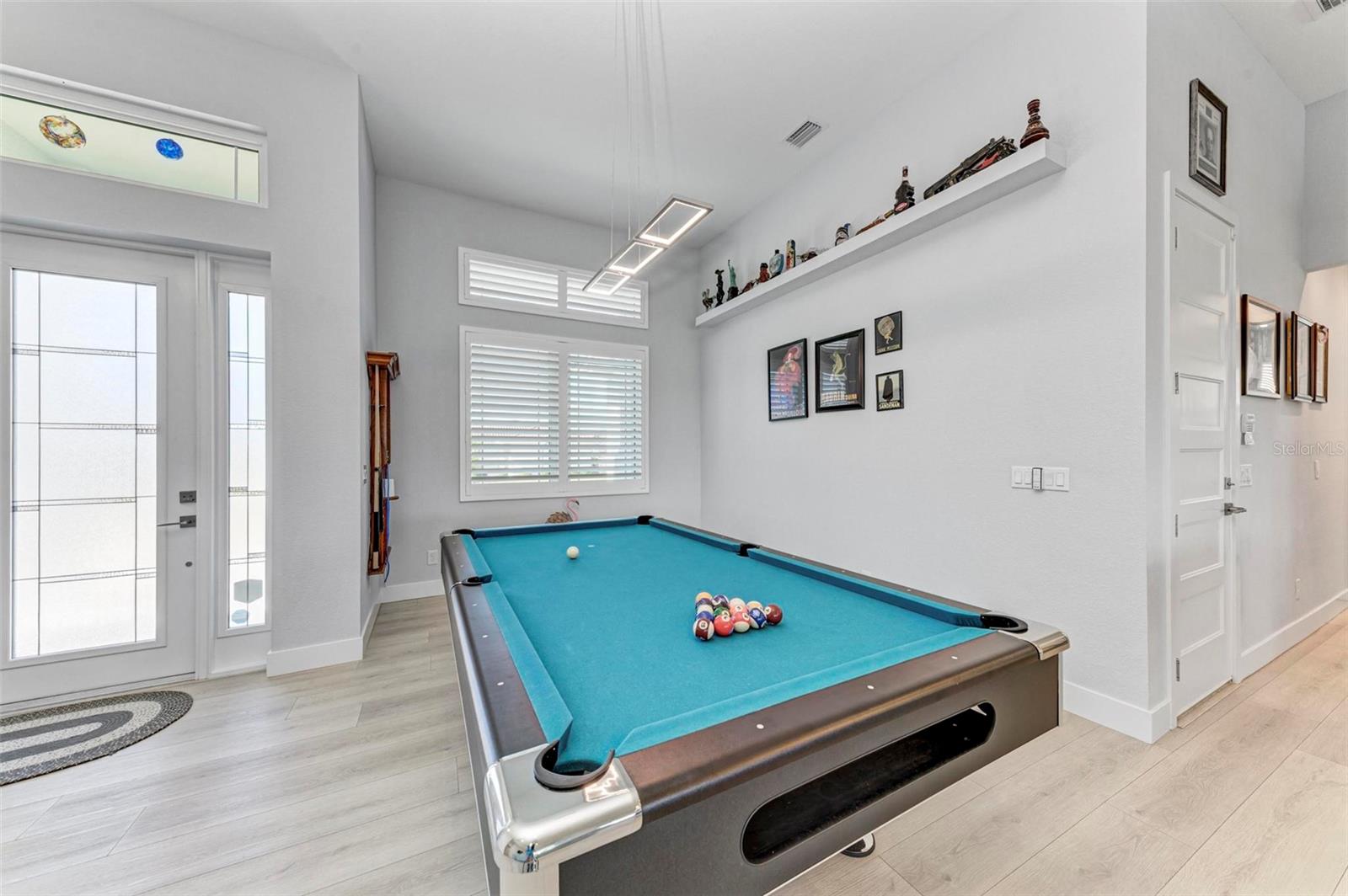 630 CORONADO DR