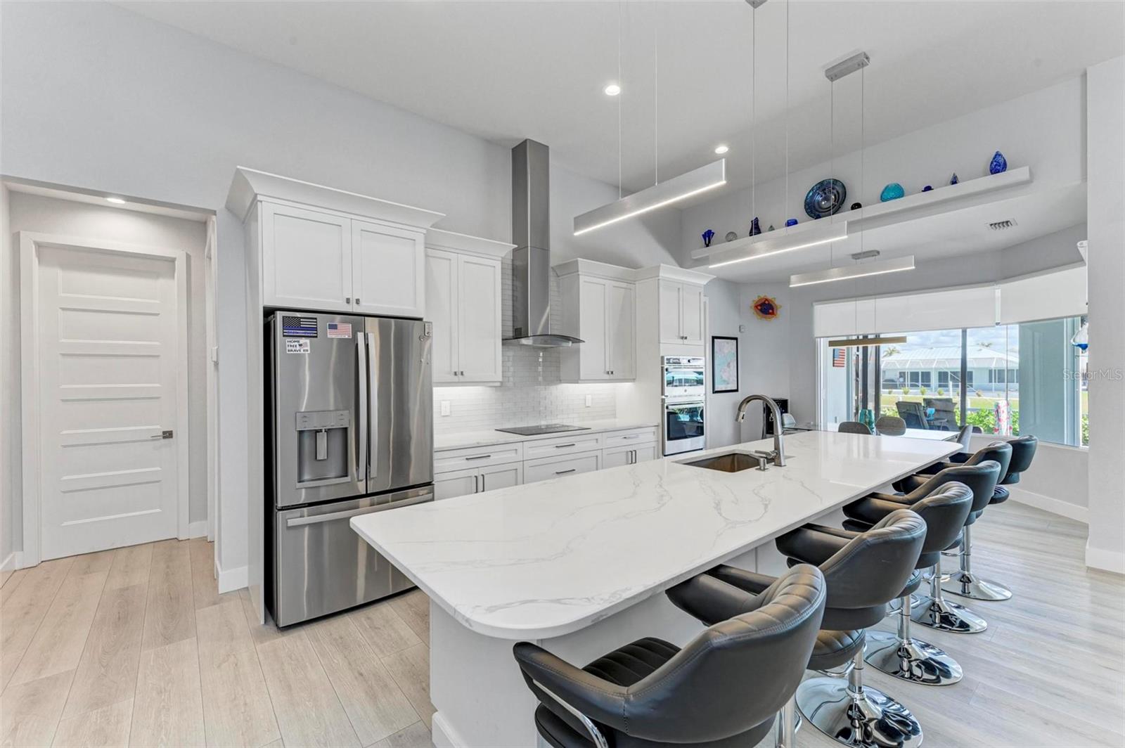 630 CORONADO DR