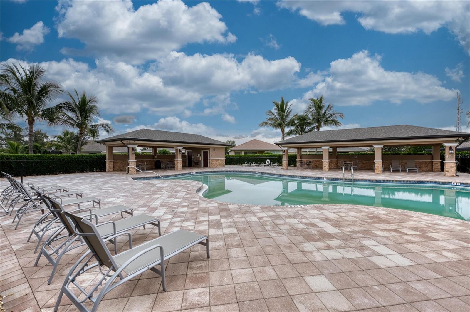 7012 WATERFORD PKWY