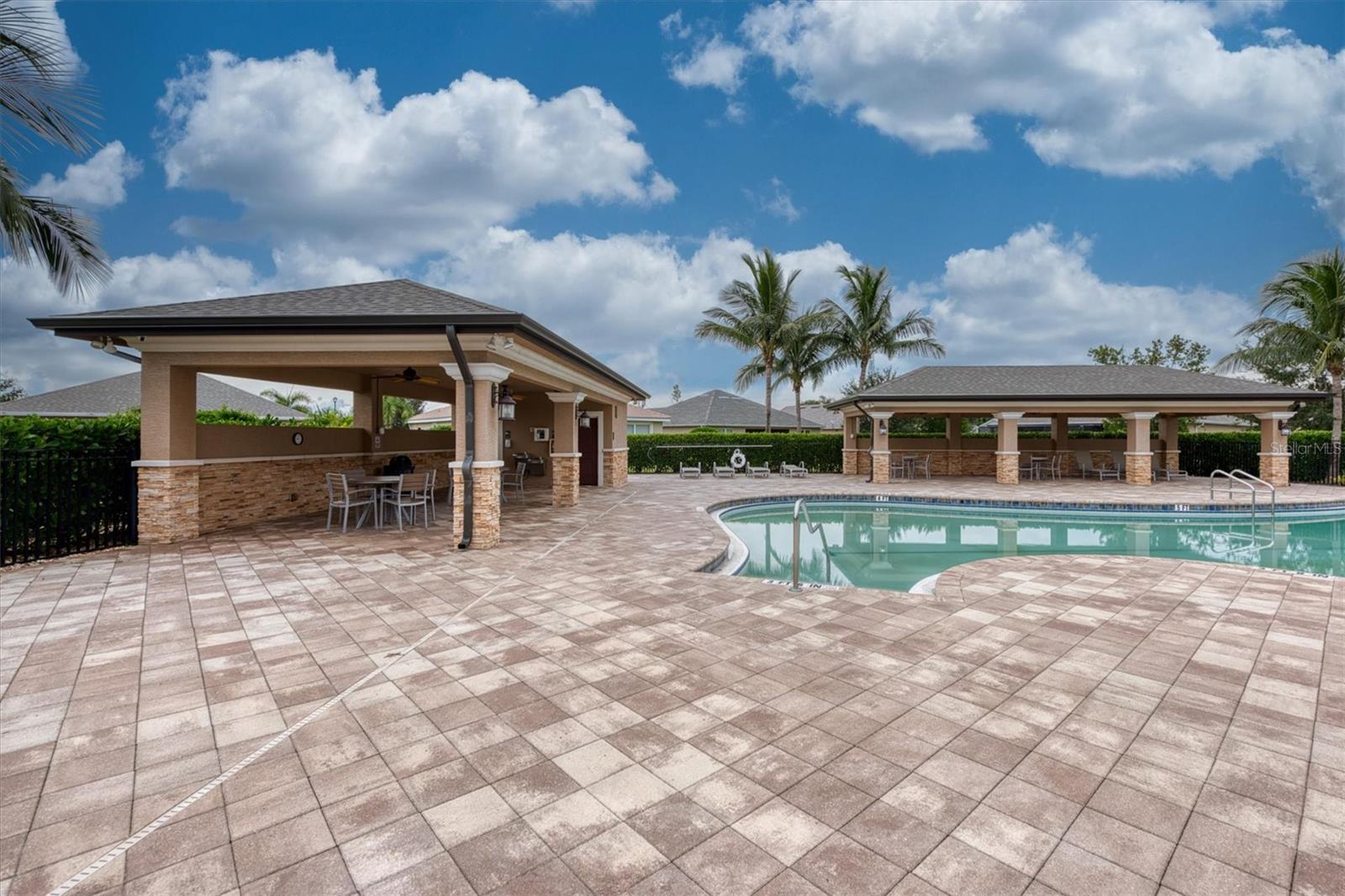 7012 WATERFORD PKWY