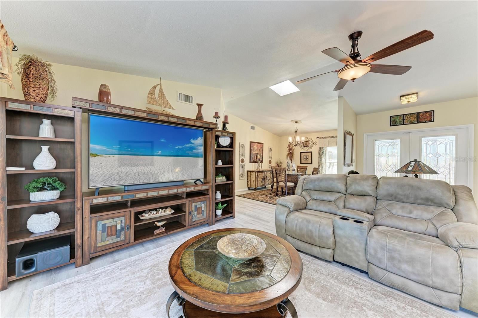 11778 SW DALLAS DR N