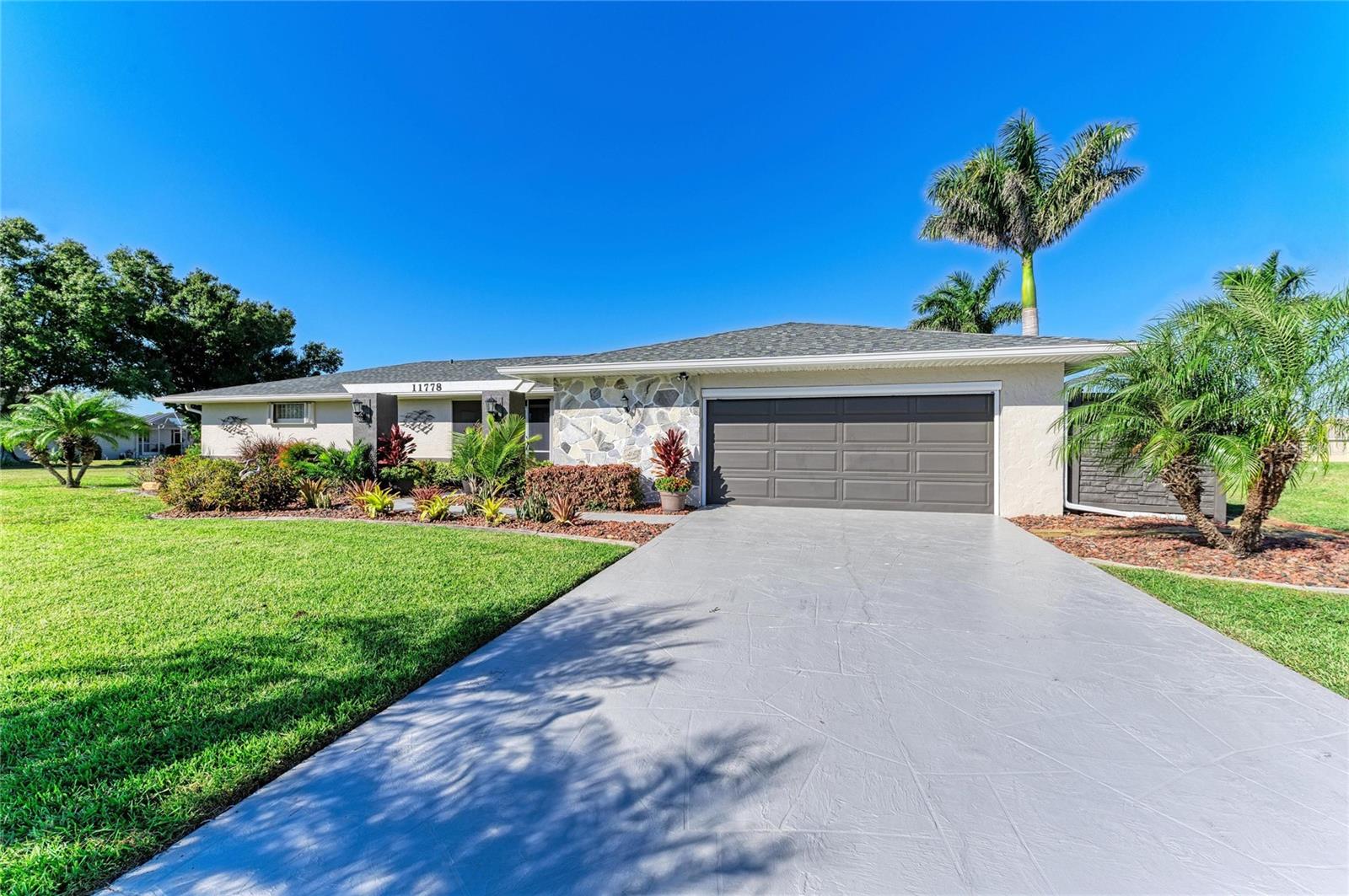 11778 SW DALLAS DR N