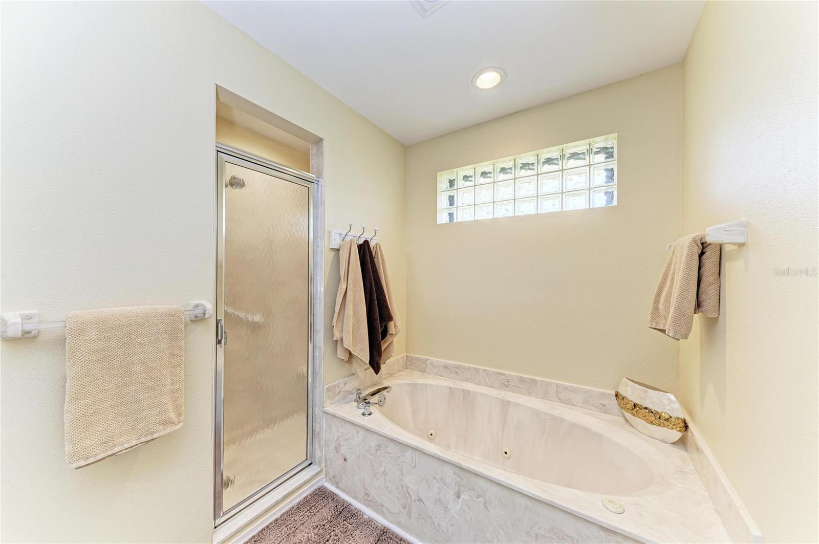 11778 SW DALLAS DR N