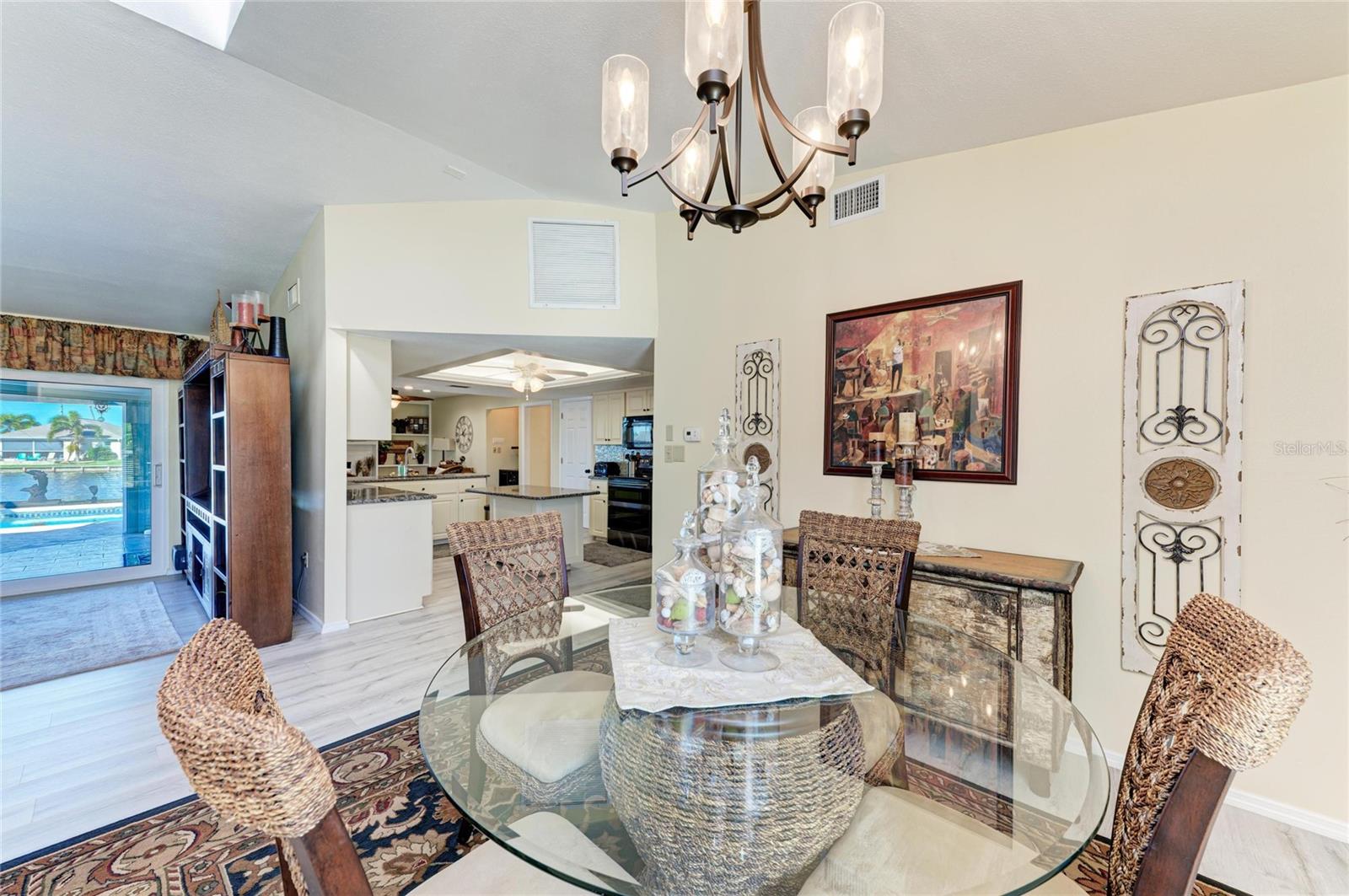 11778 SW DALLAS DR N