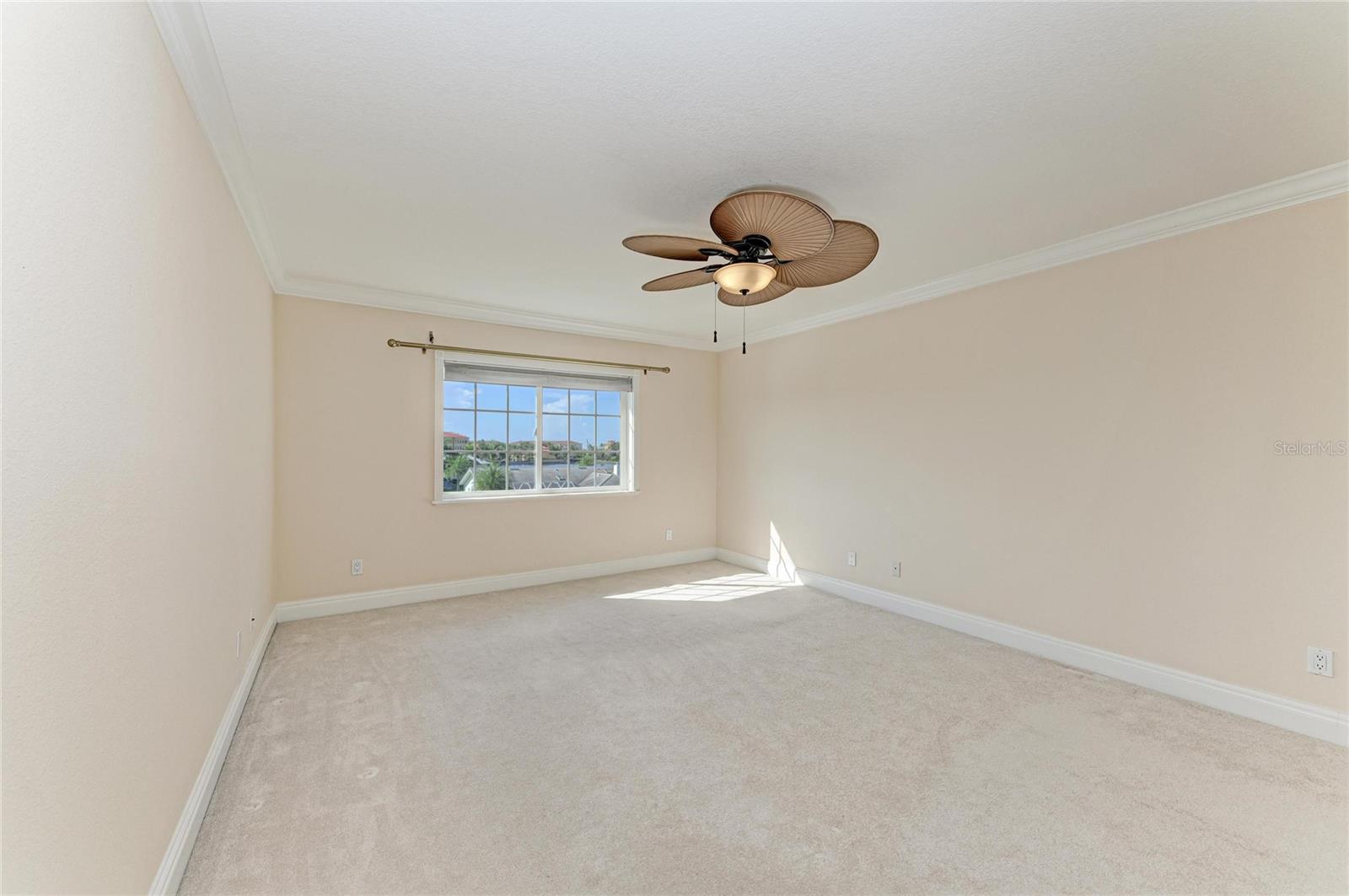 2839 CORAL WAY