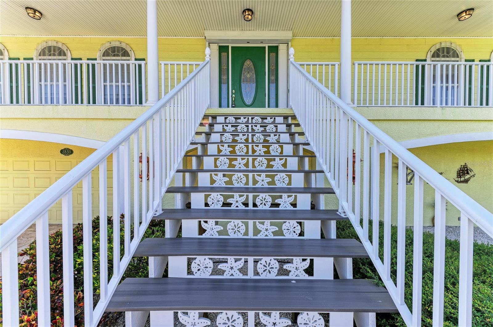 2839 CORAL WAY