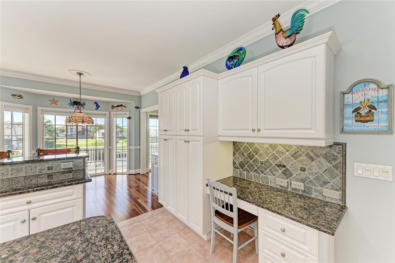 2839 CORAL WAY