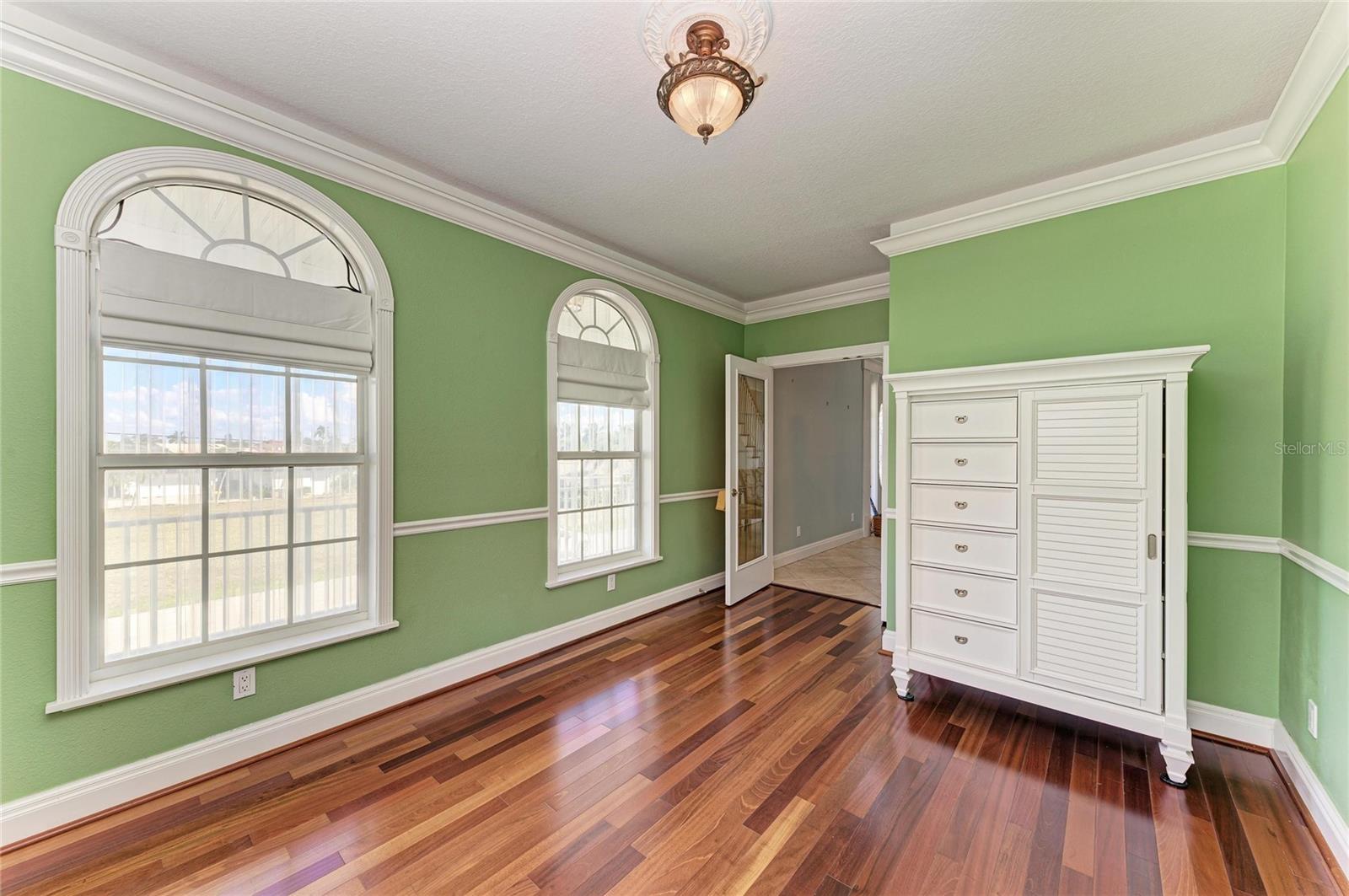 2839 CORAL WAY
