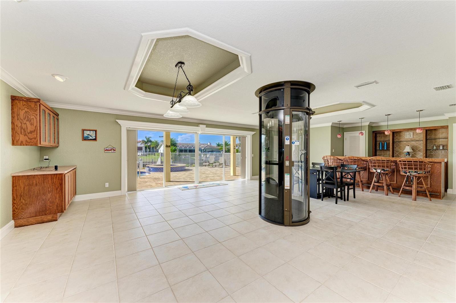 2839 CORAL WAY