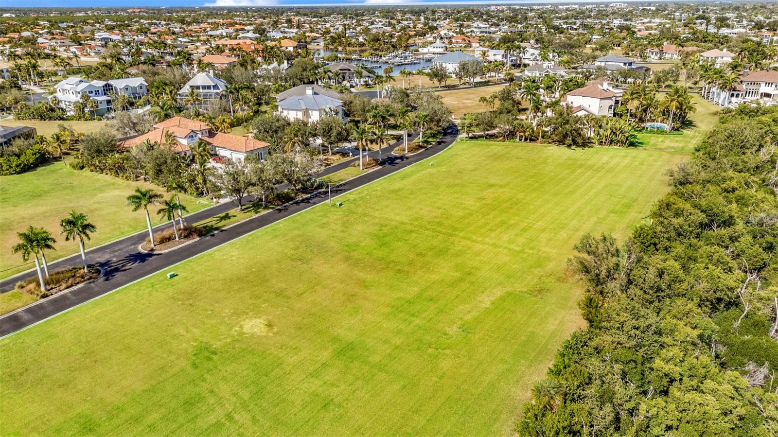 4661 GRASSY POINT BLVD