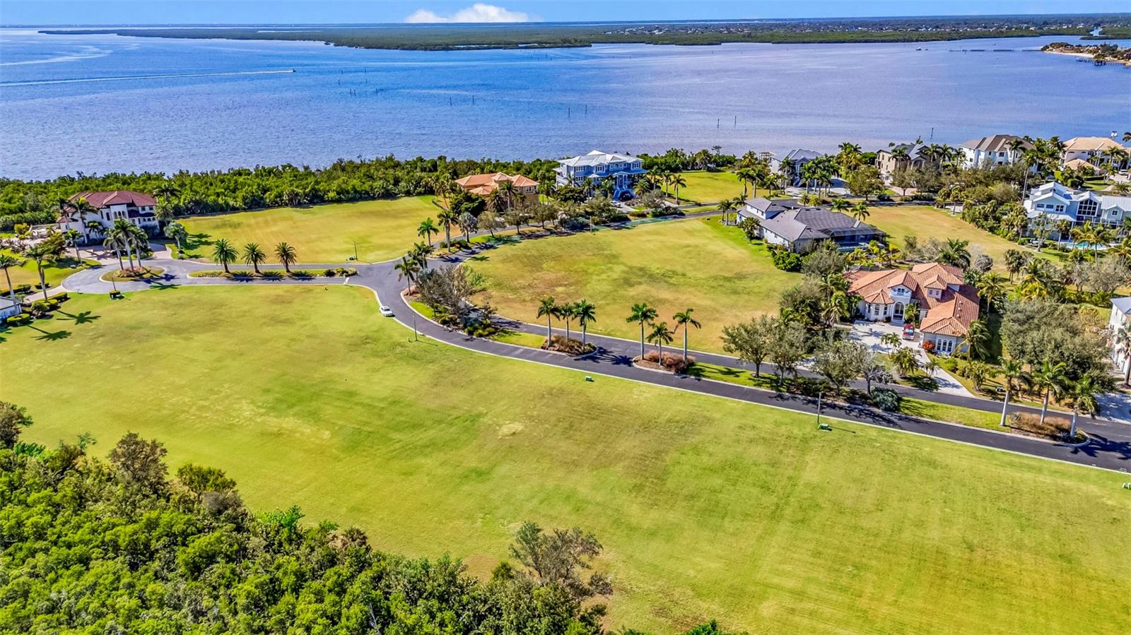 4661 GRASSY POINT BLVD