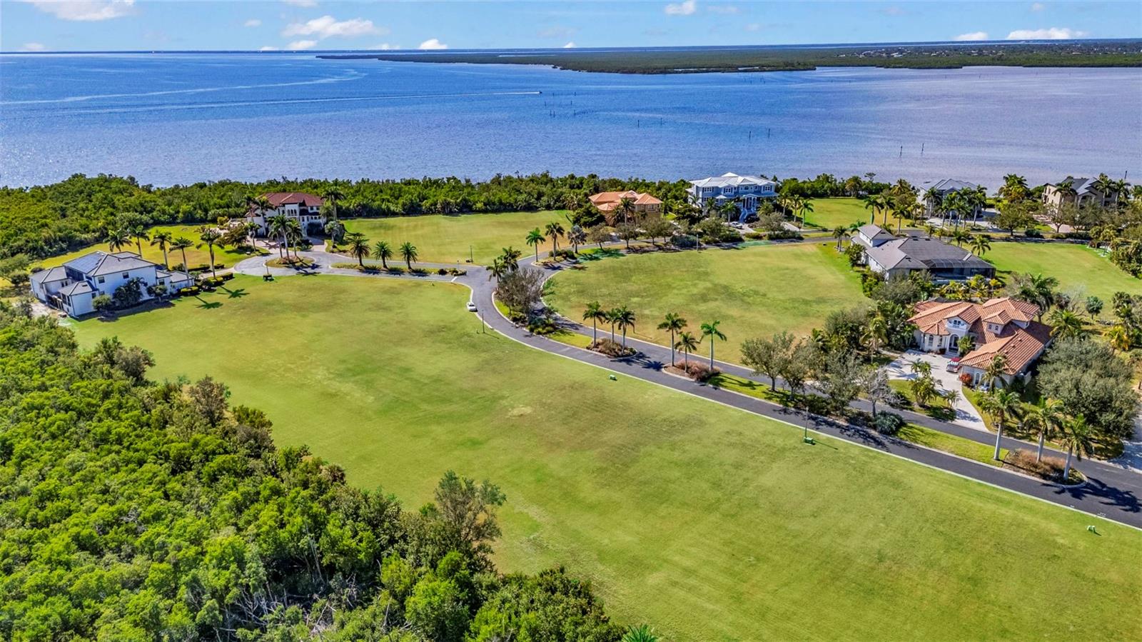 4661 GRASSY POINT BLVD