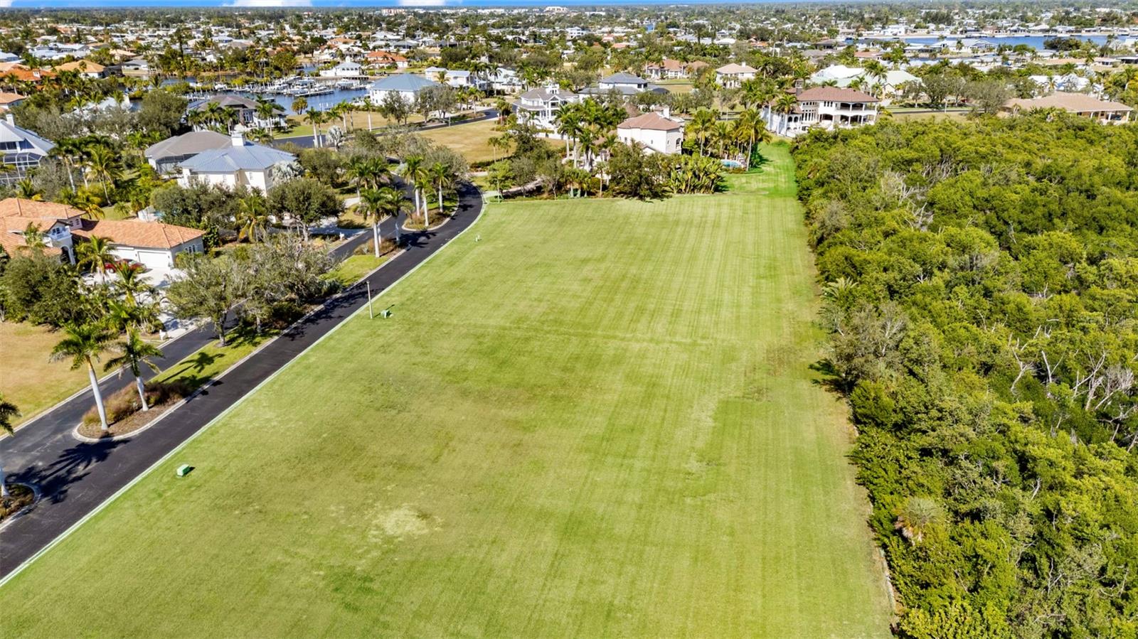 4661 GRASSY POINT BLVD