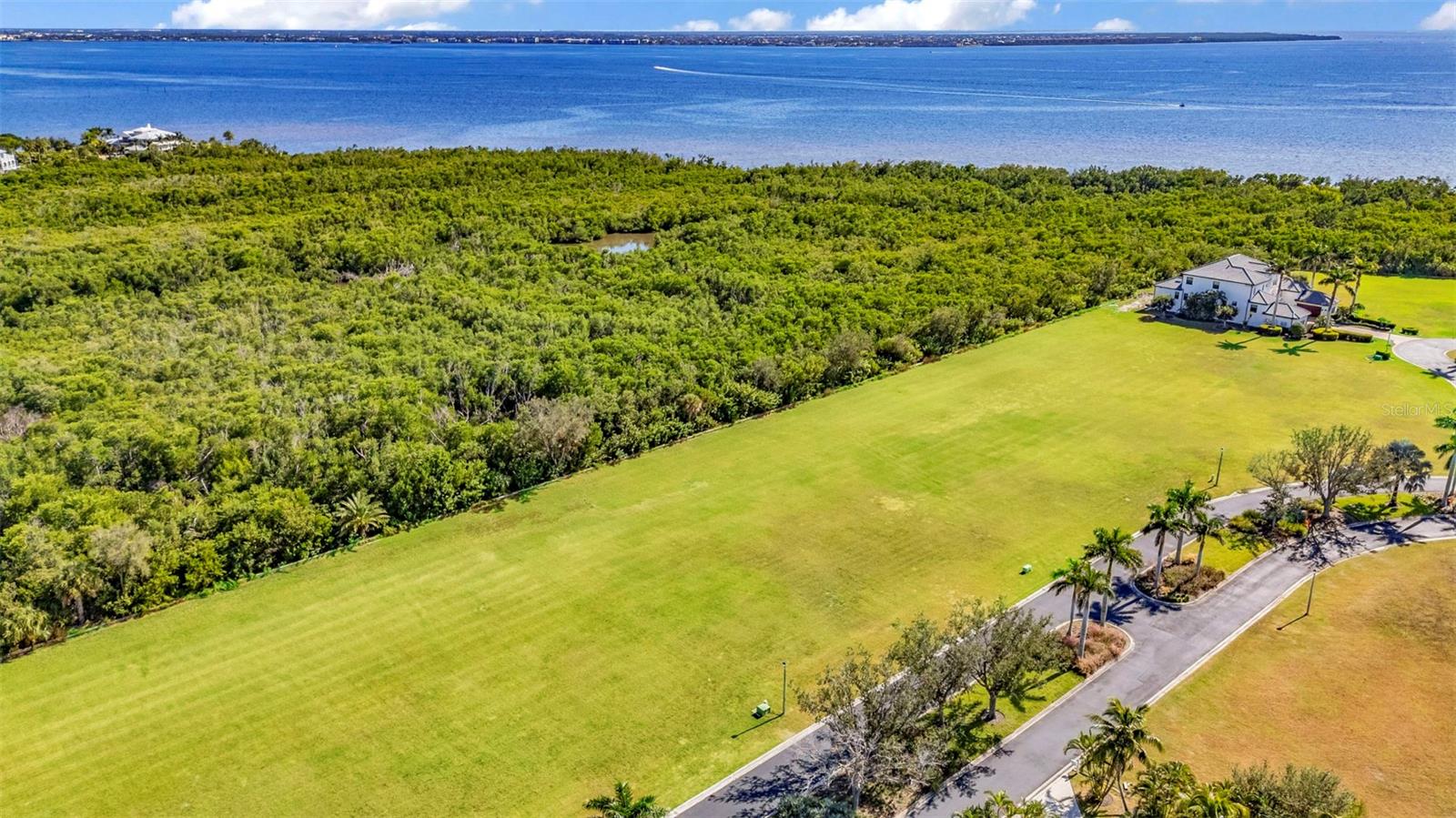 4661 GRASSY POINT BLVD