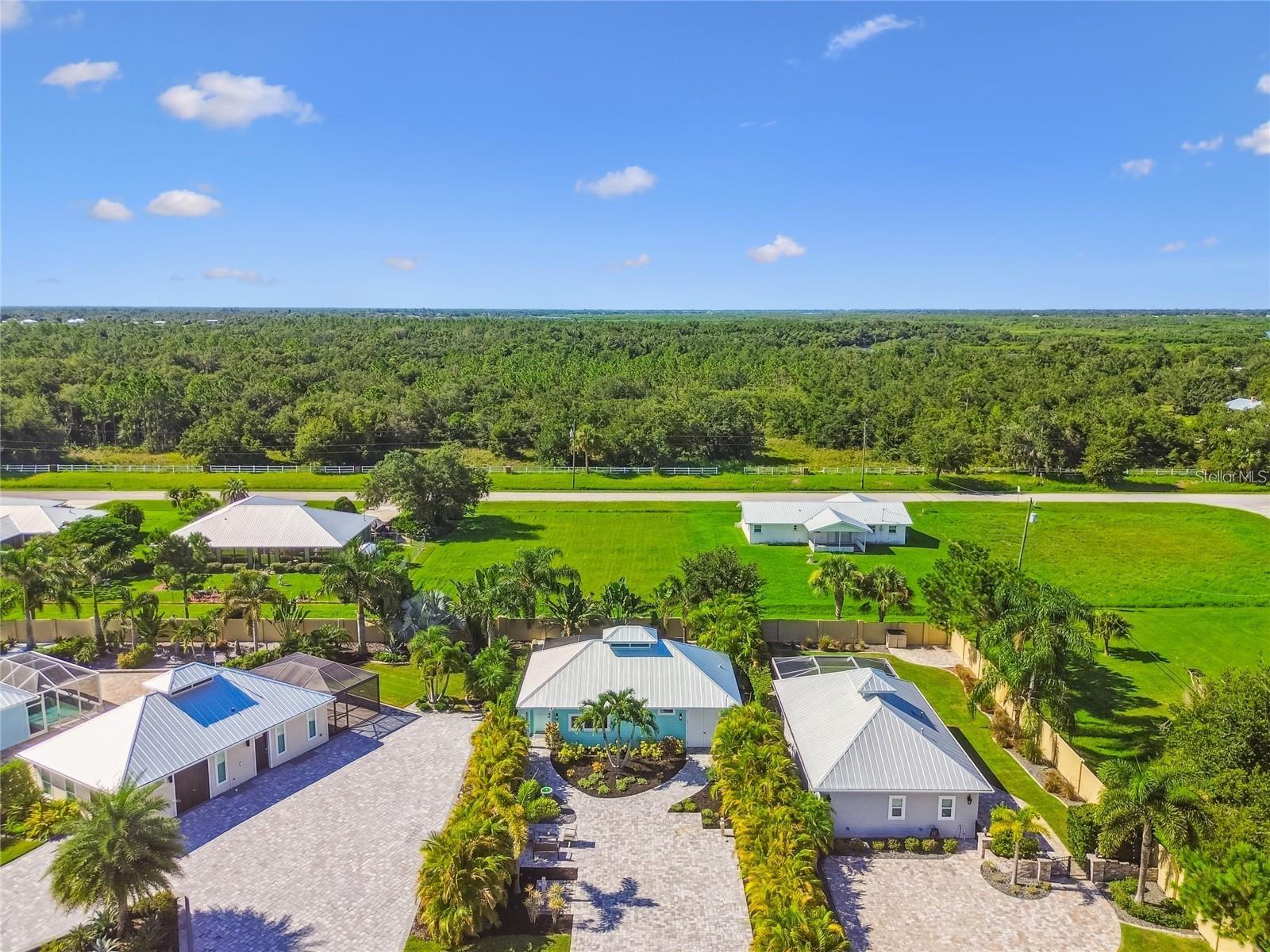 8588 SW SAND CRANE CIR