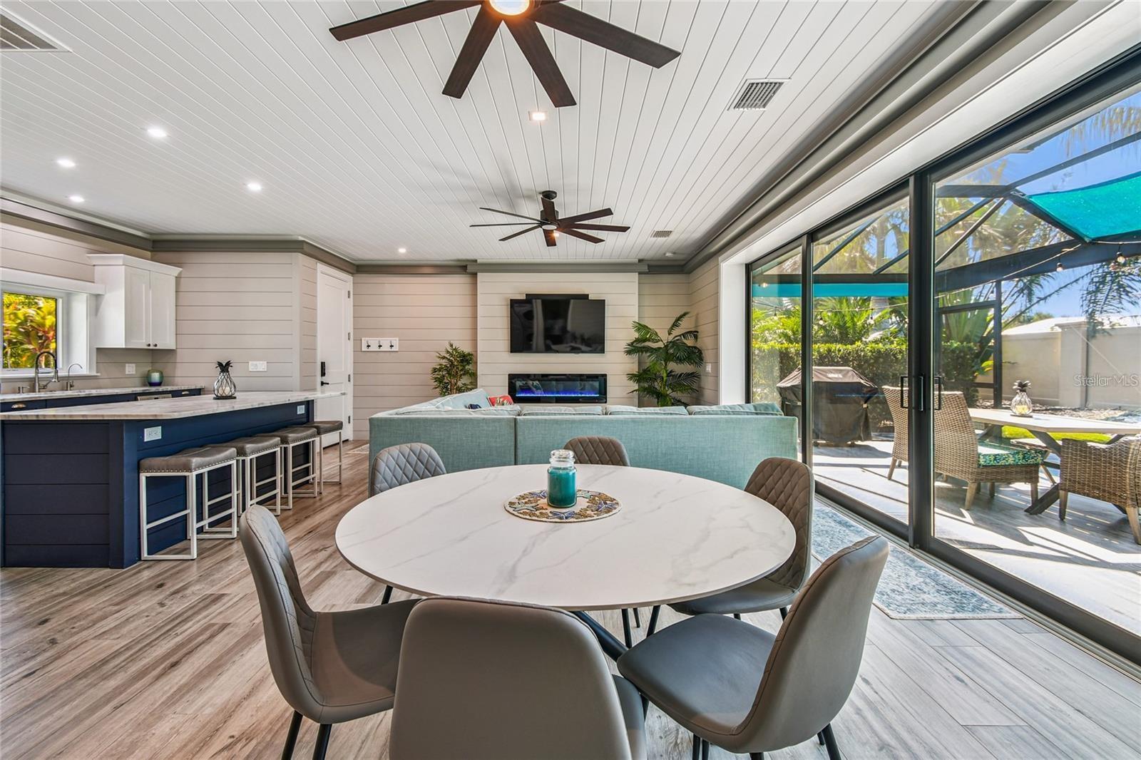 8588 SW SAND CRANE CIR