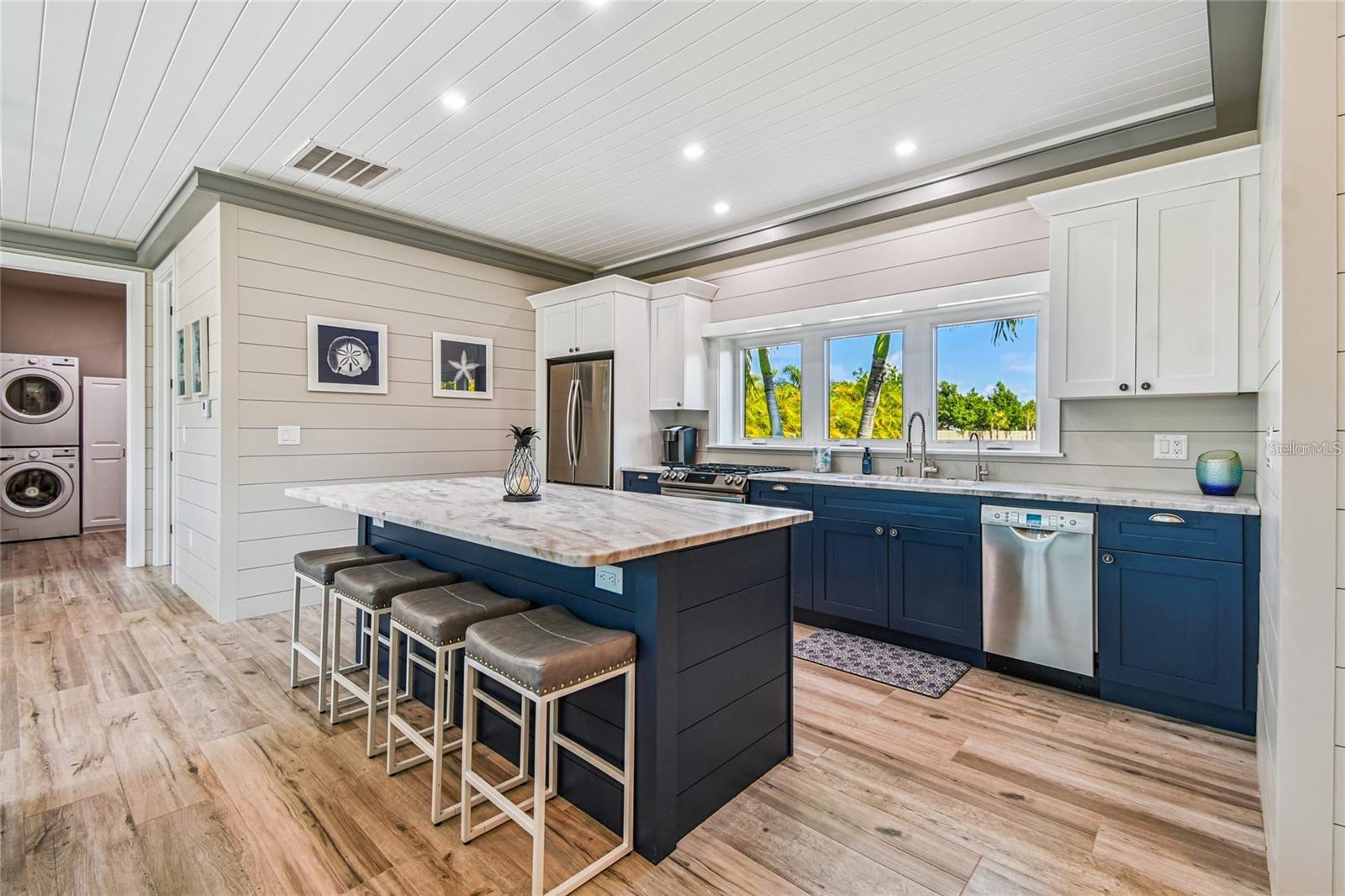 8588 SW SAND CRANE CIR