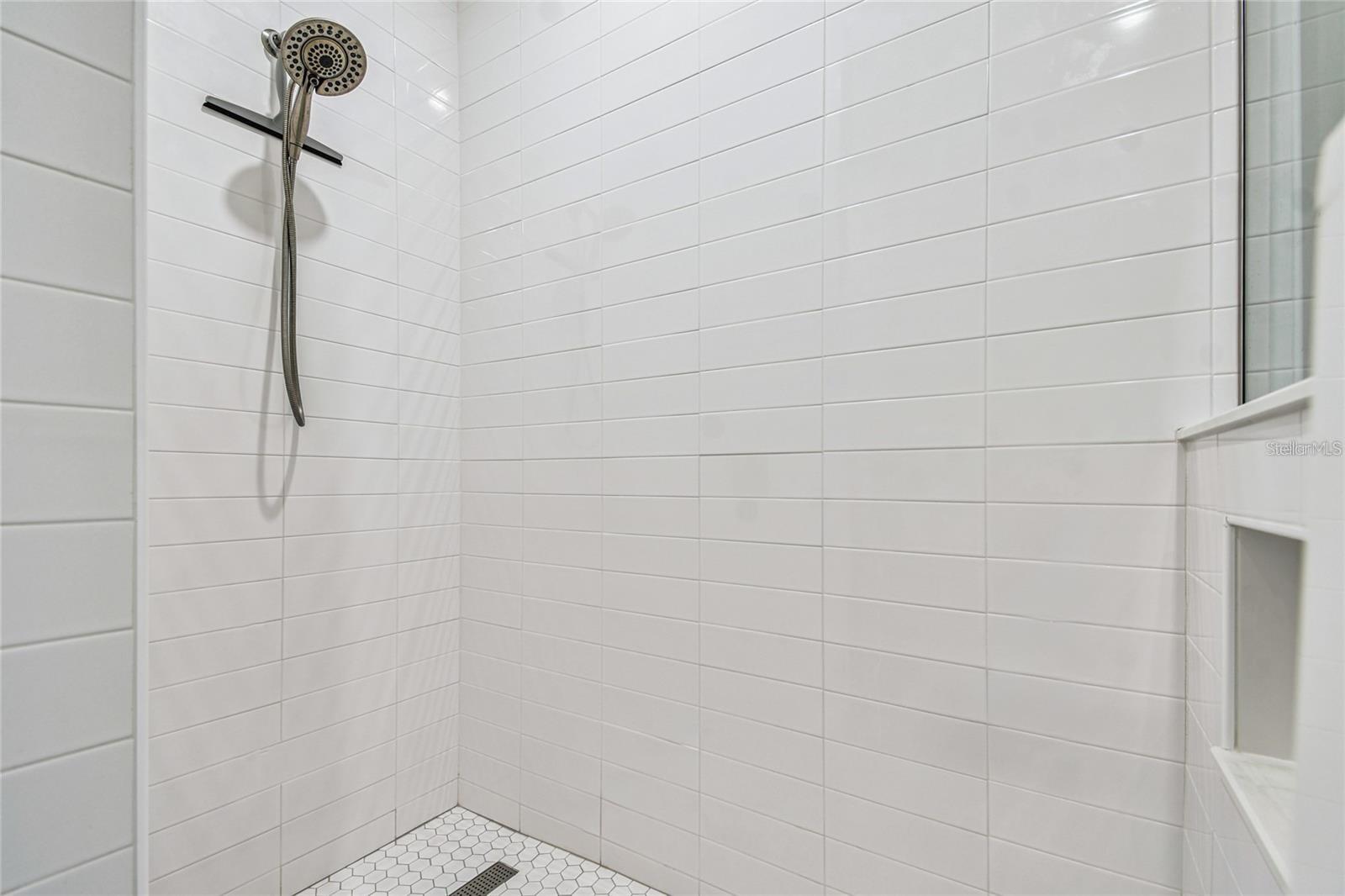 8588 SW SAND CRANE CIR