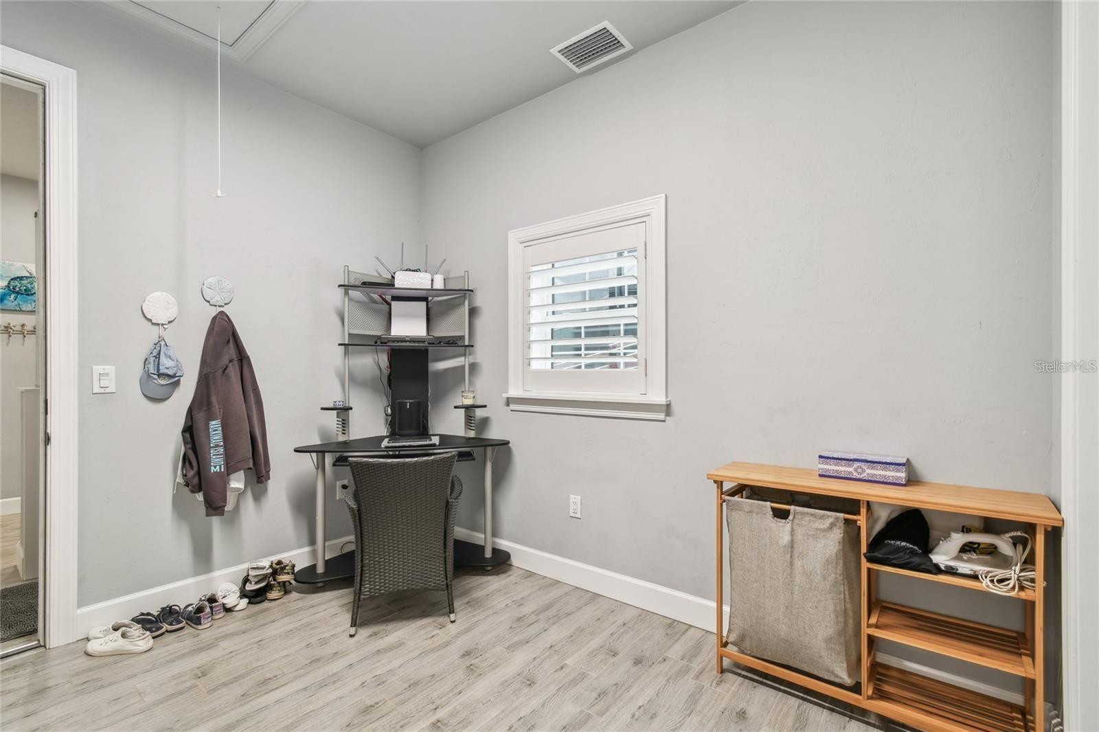 8234 SW SAND CRANE CIR