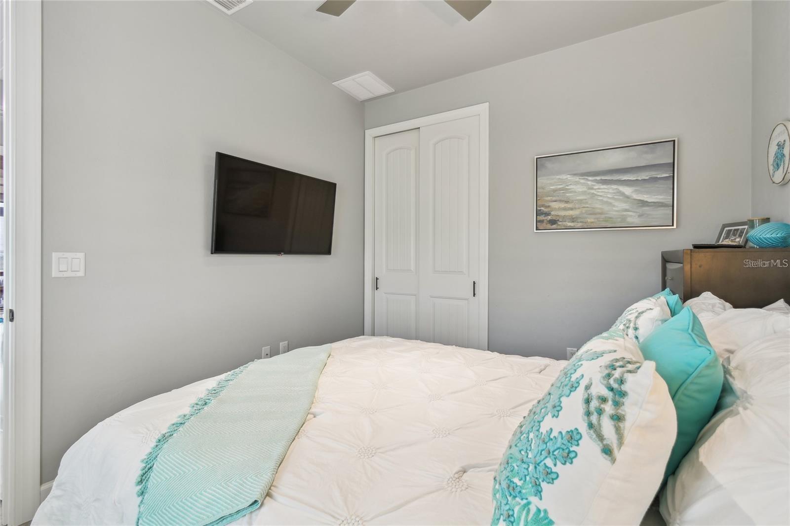 8234 SW SAND CRANE CIR