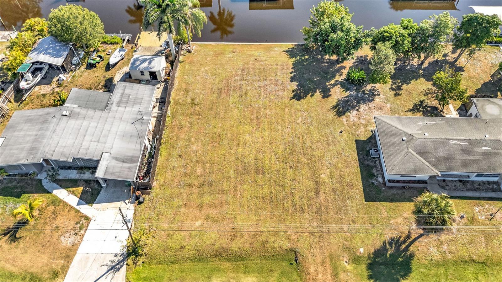 3334 DOVER DR